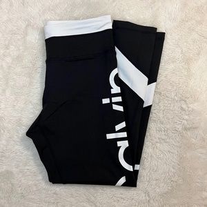Calvin Klein, Leggings, Medium